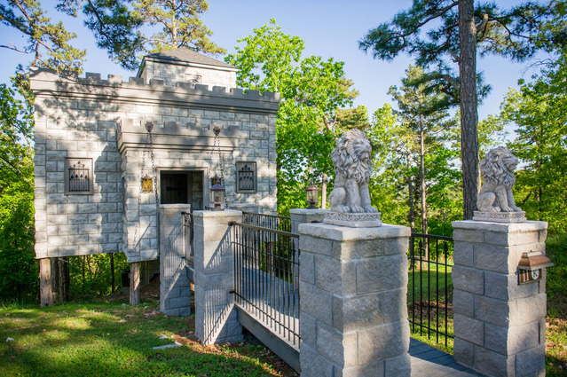 Eureka Springs Treehouses Hobbit Caves Castles Eureka Springs Ar